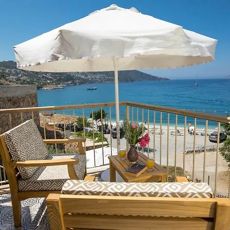 Pier House Otel