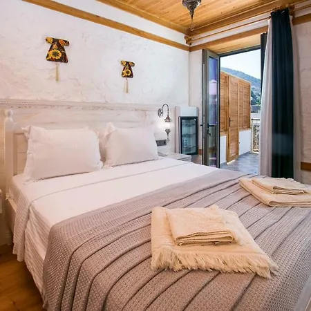 Pier House Otel